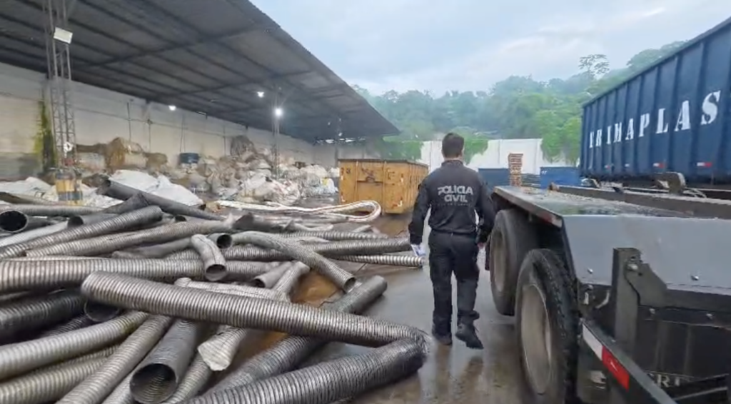 Polícia mira lixões clandestinos do Comando Vermelho no RJ