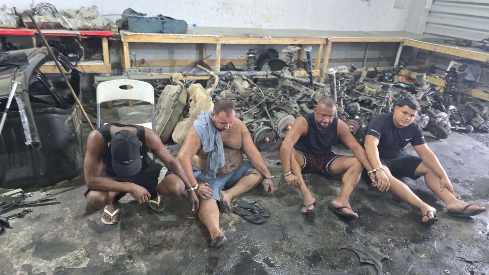 Desmanche de carros no RJ: operação prende seis suspeitos envolvidos