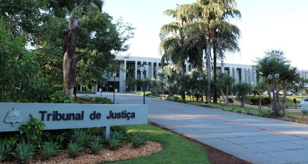 Tribunais, MPs e defensorias: Entenda os gastos extras em 2024