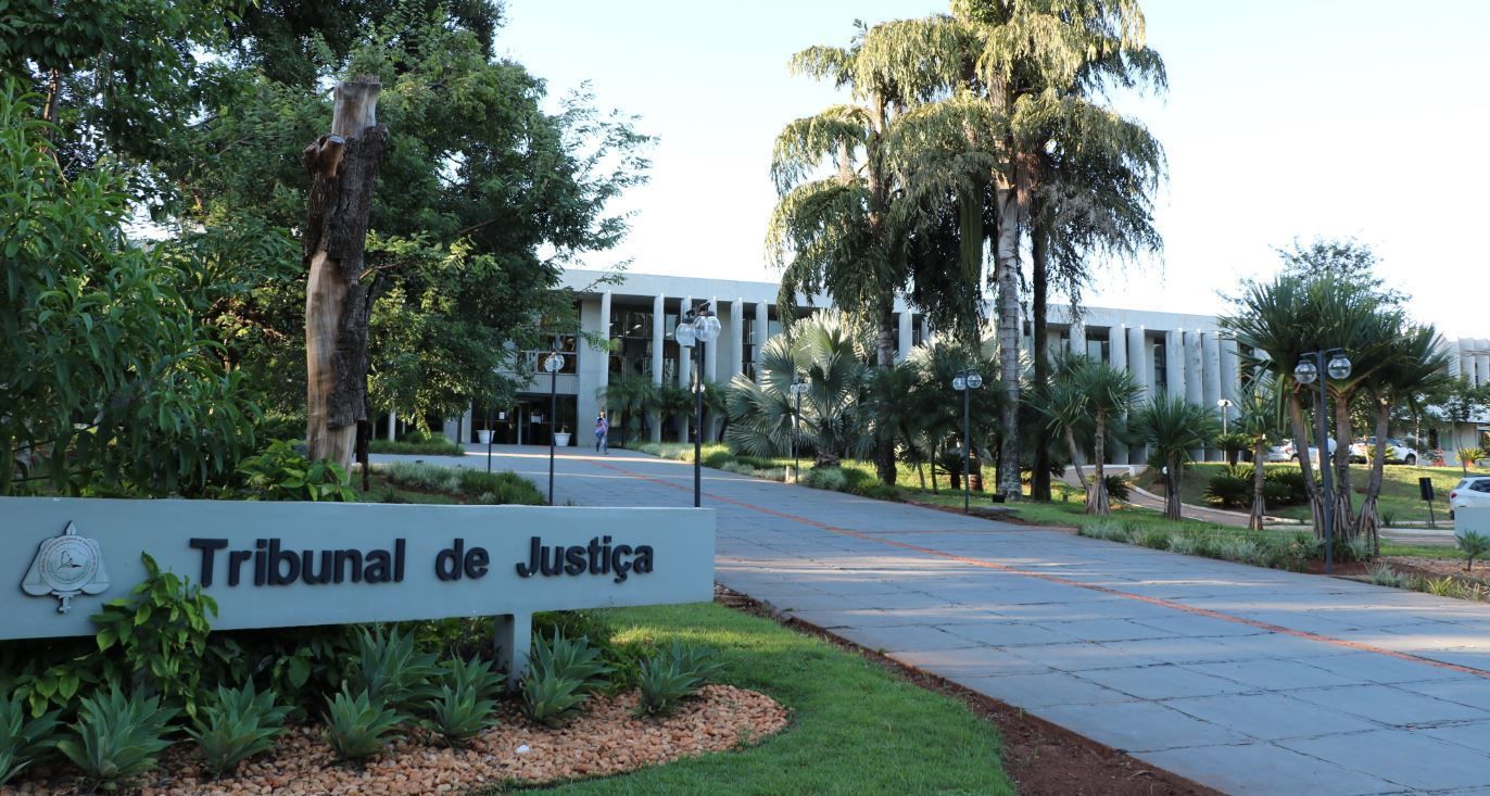 Tribunais, MPs e defensorias: Entenda os gastos extras em 2024