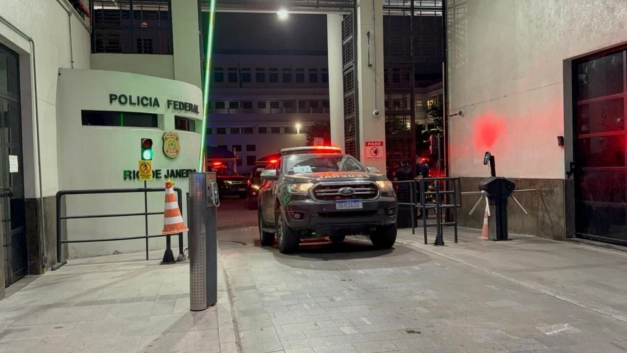 PF faz operação contra corrupção na alfândega e garante ética