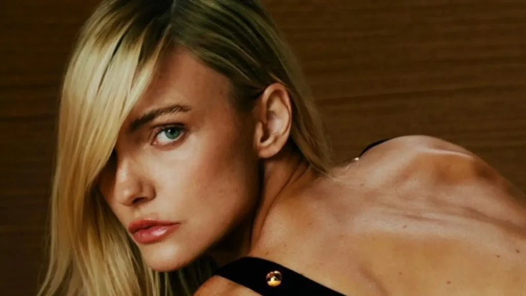 Carol Trentini abre primeiro desfile do Rio Fashion Week 2023