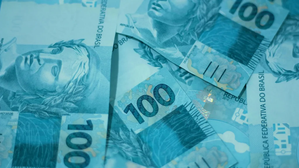 Arrecadação do governo atinge R$ 229,2 bi em março 2023