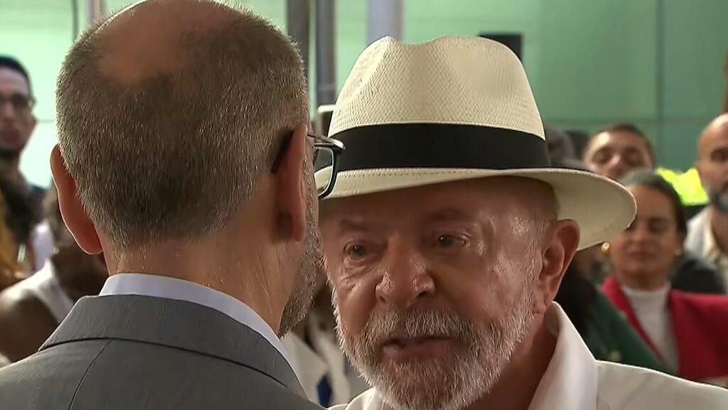 Trabalhe para prender quem roubou o RJ, diz Lula a governador