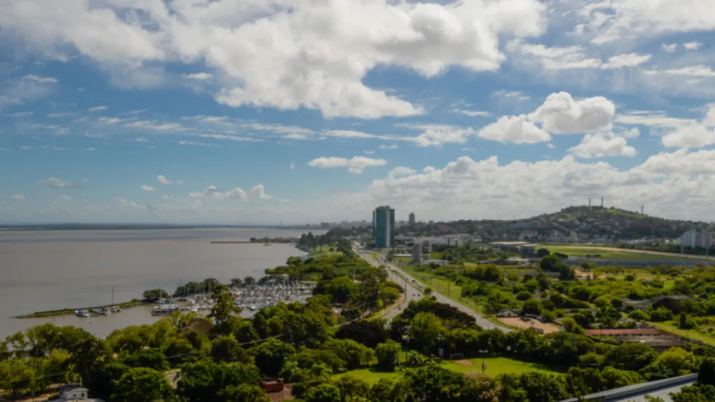 Previsão do tempo para Porto Alegre: semana ensolarada e seca