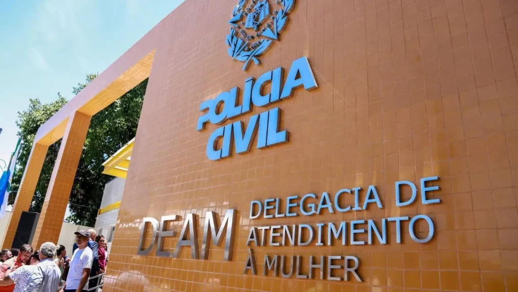 Suspeitos são apreendidos por estupro de adolescente no Rio