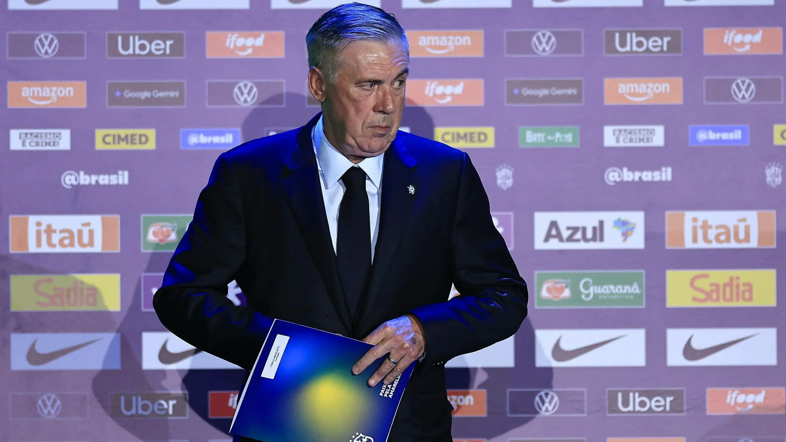 Seleção dos torcedores: comparando com lista final de Ancelotti