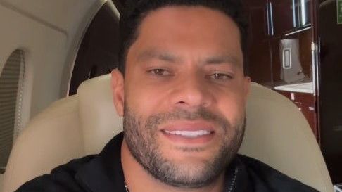 Hulk chega ao Rio e revela sonho de brilhar no Fluminense