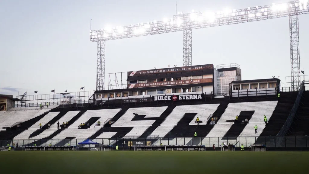 Vasco x Barracas Central: horário e onde assistir ao jogo hoje