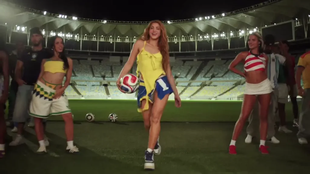 Shakira anuncia música oficial da Copa do Mundo com sucesso no Maracanã