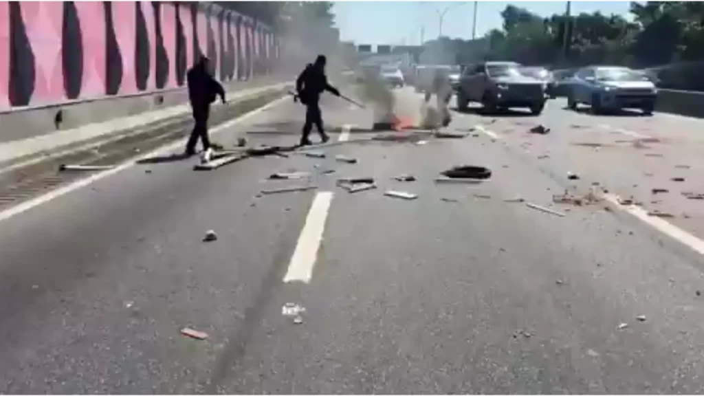 RJ: Operação na Maré bloqueia vias e afeta escolas locais