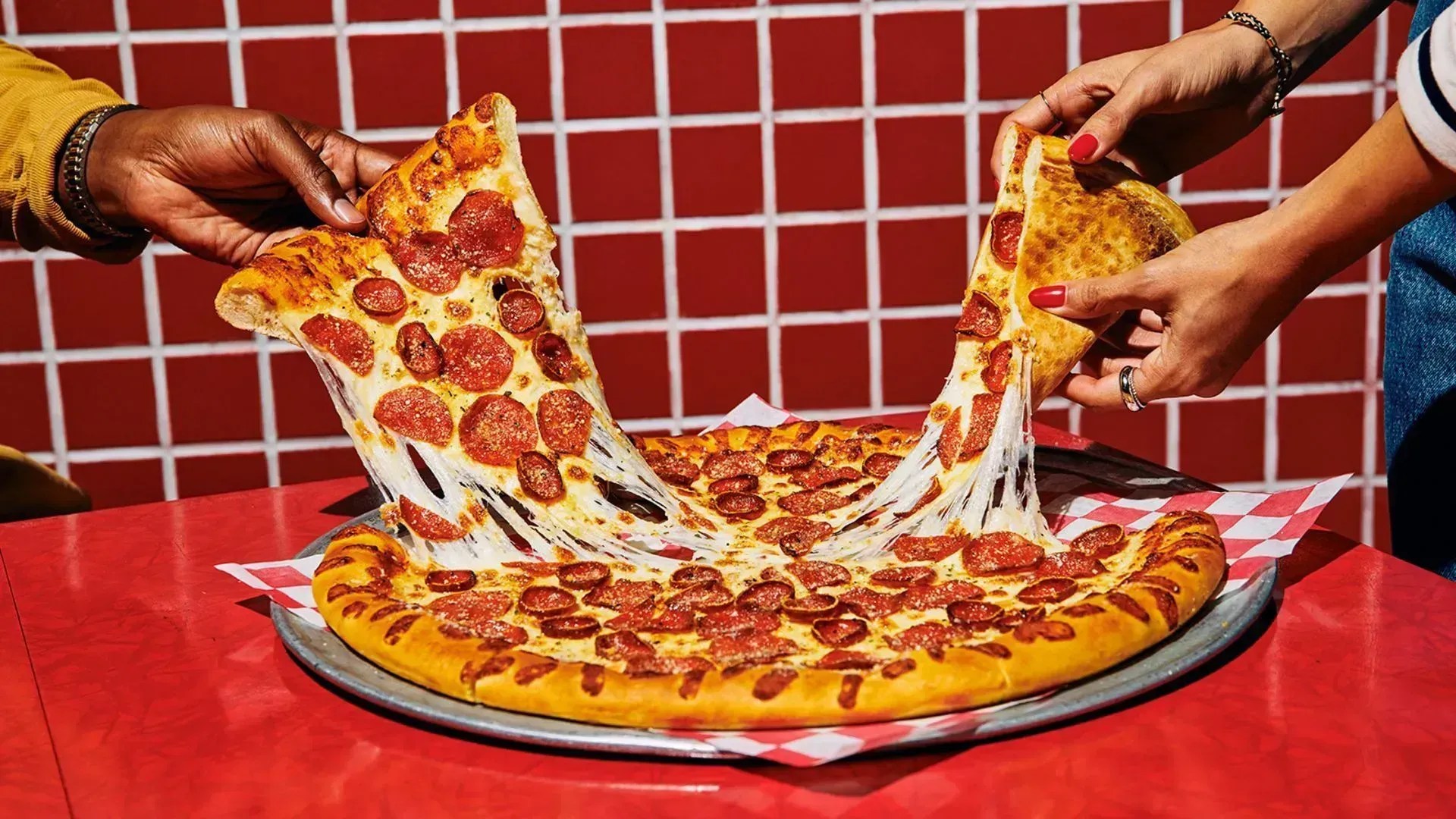 Brasil ganha nova pizzaria a cada duas horas em 2026: Veja!
