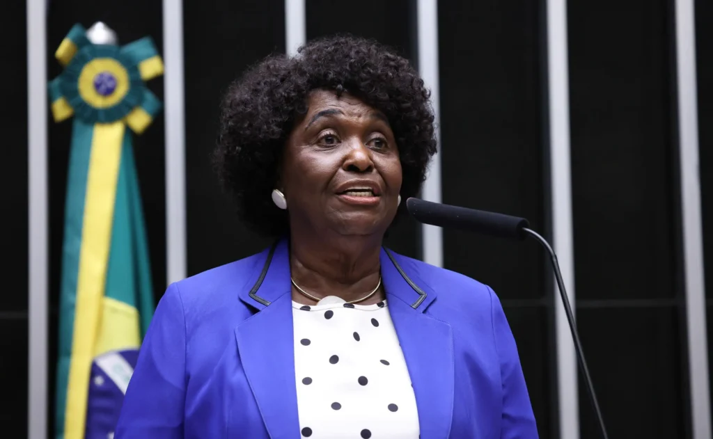 Paraná Pesquisas: Benedita lidera para Senado no RJ com apoio