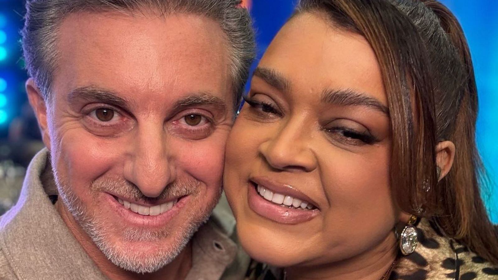 Luciano Huck revela beijo triplo com Preta Gil e surpresa!