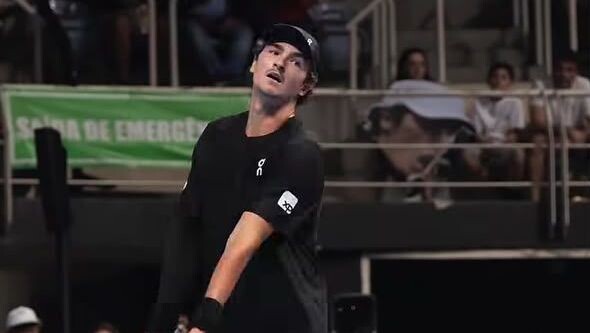 Tênis: João Fonseca perde posição no ranking da ATP 2023