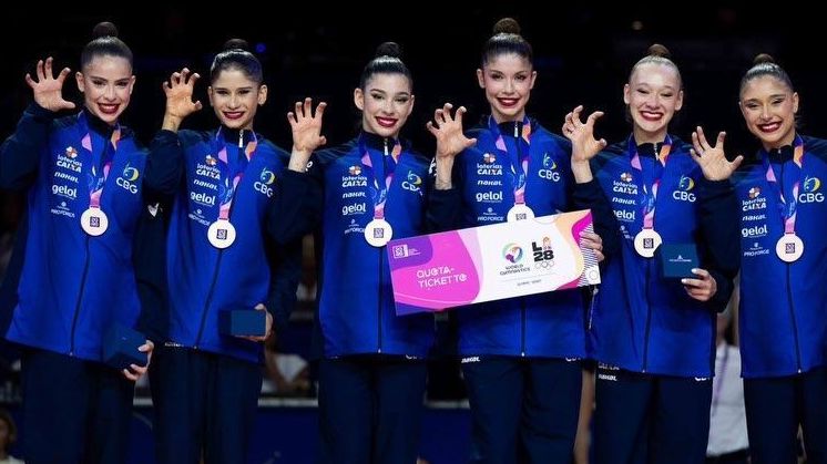 Brasil é bronze no Mundial de ginástica rítmica e conquista vaga olímpica