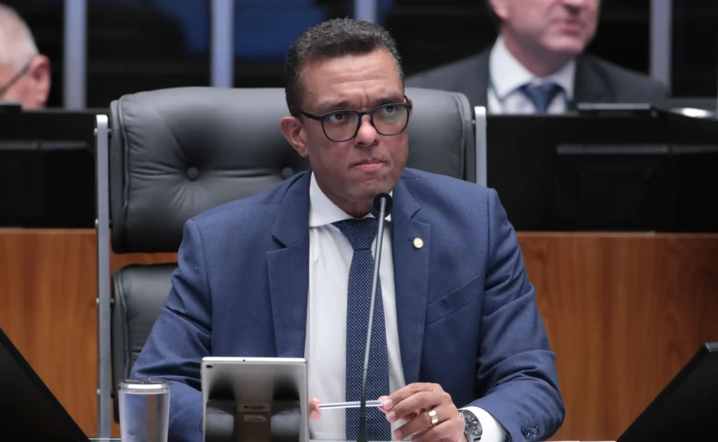 Otoni de Paula declara patrimônio quase 300 vezes maior em 2023