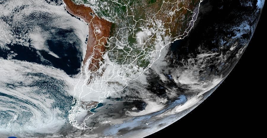 Previsão do tempo: nuvens carregadas podem trazer chuvas fortes