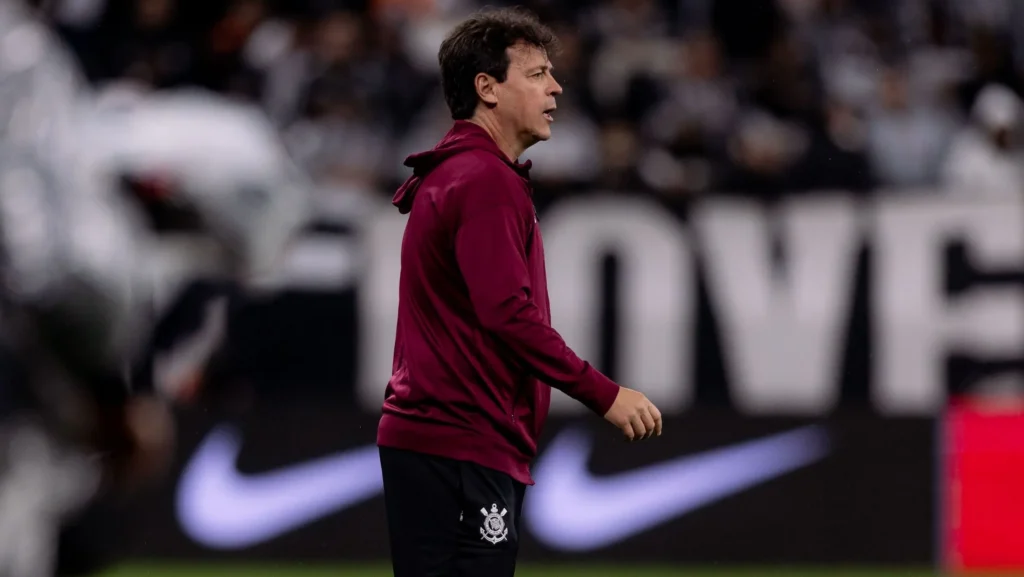 “Machuca muito”, desabafa Diniz após derrota do Corinthians