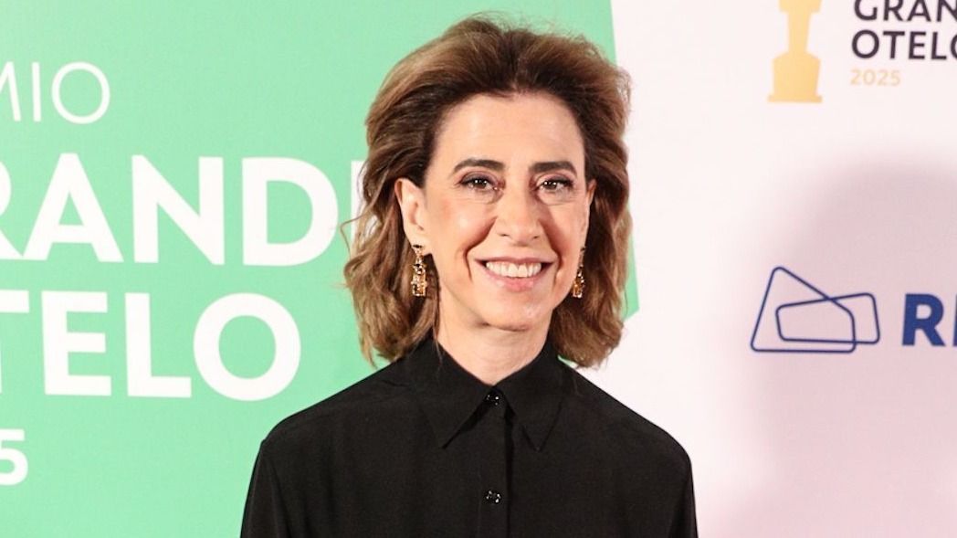 Fernanda Torres celebra aniversário e afirma: “61 e avante”