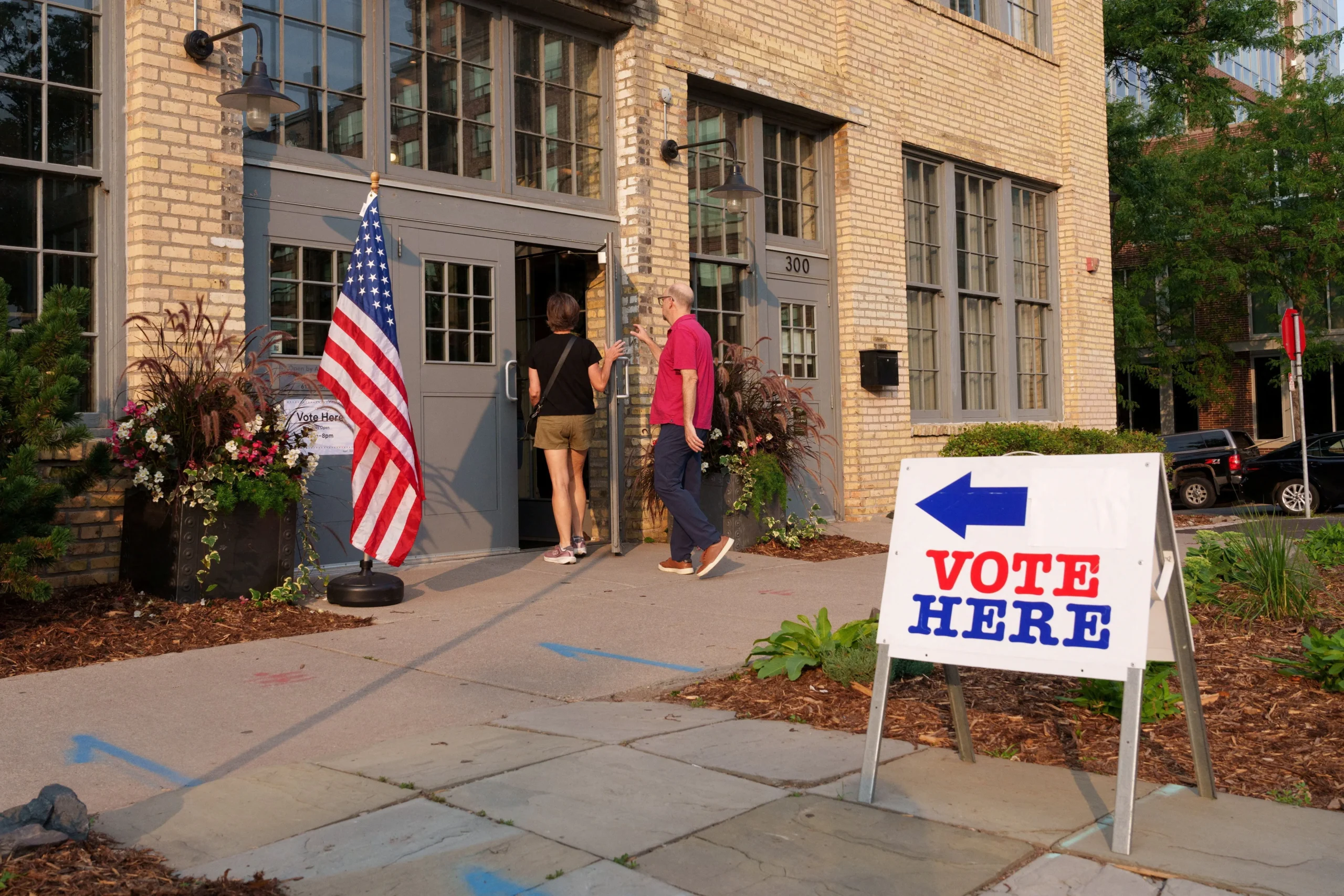 Voto latino, inflação e data centers impulsionam democratas no Texas