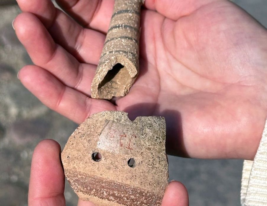 Descoberto na Síria, brinquedo antigo afasta maus espíritos
