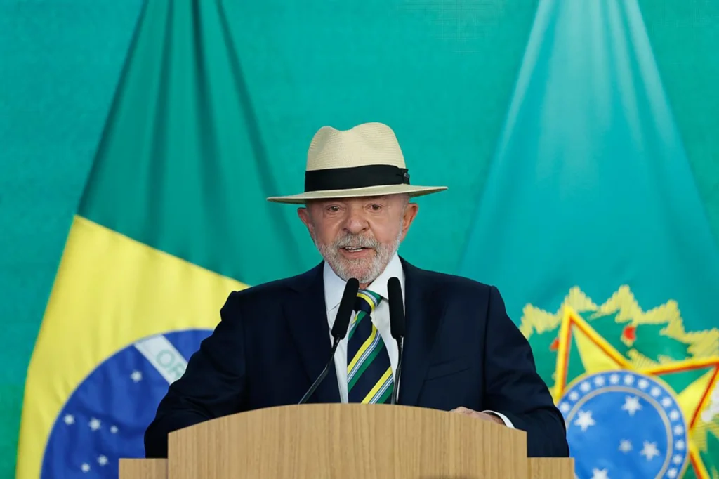 Lula esvazia agenda oficial do Planalto para intensificar campanha