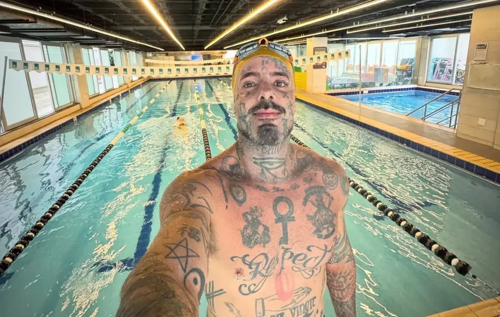 Triatleta Tico Santa Cruz revela como saúde mental afeta treinos